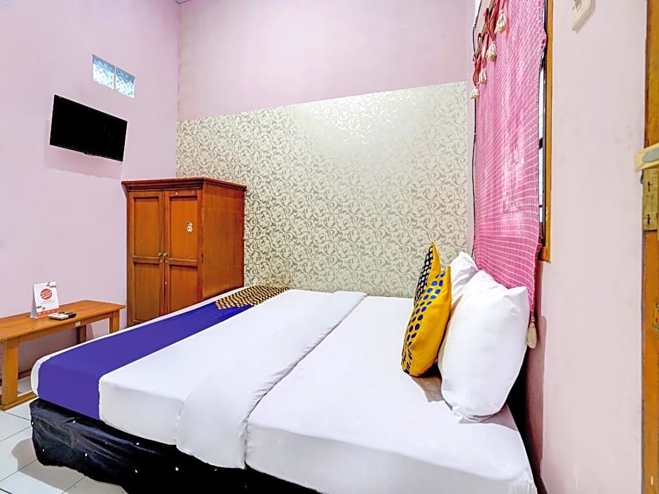 SPOT ON 90171 Pondok Kuning