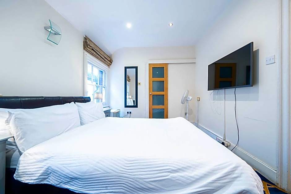 Hyde Park Rooms & Apartments