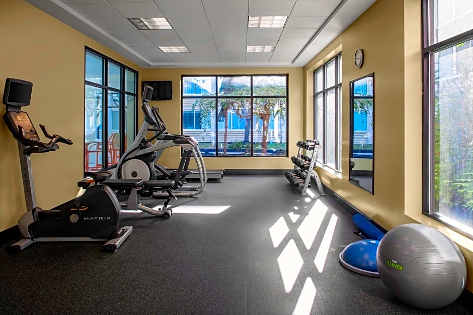 Holiday Inn & Suites Boston-Peabody By IHG