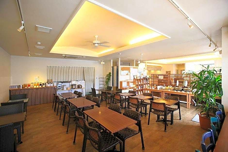 Hotel Emerald Isle Ishigakijima