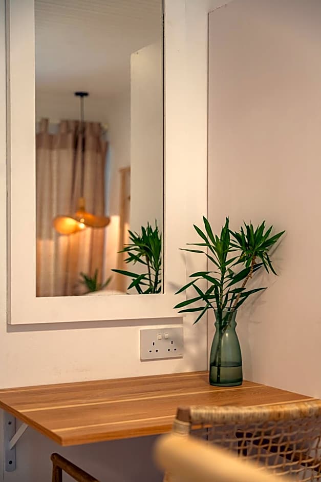 Beau Vallon Bungalows