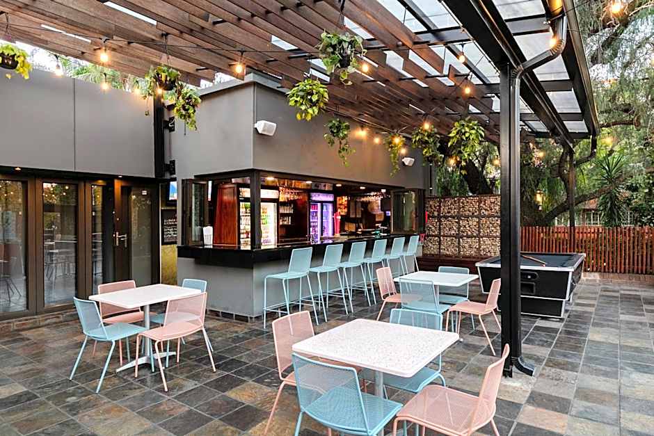 Hotel 224 & Apartments