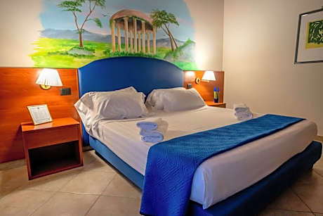 Double Room - Single Use