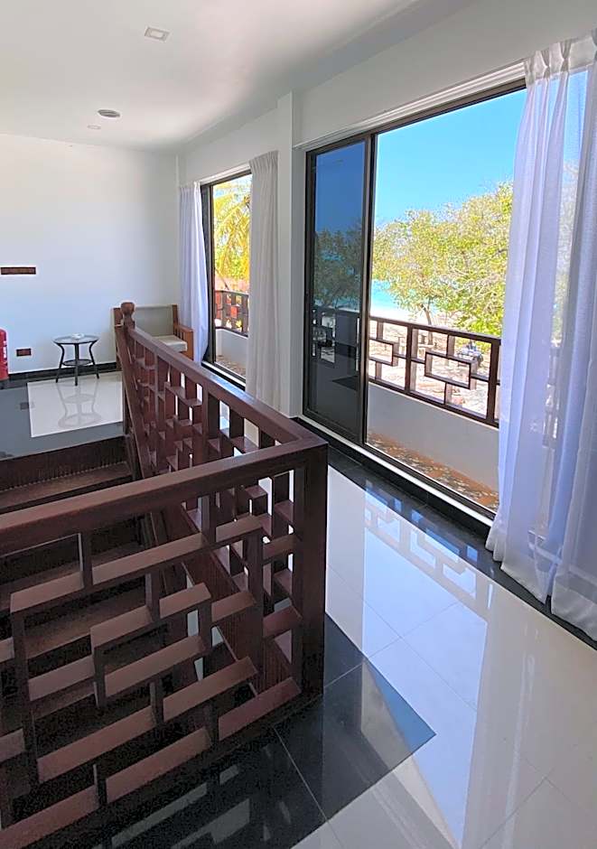Beach Walk Villa Maldives