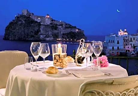 Luxury Suite, Sea View (1 Double Bed)