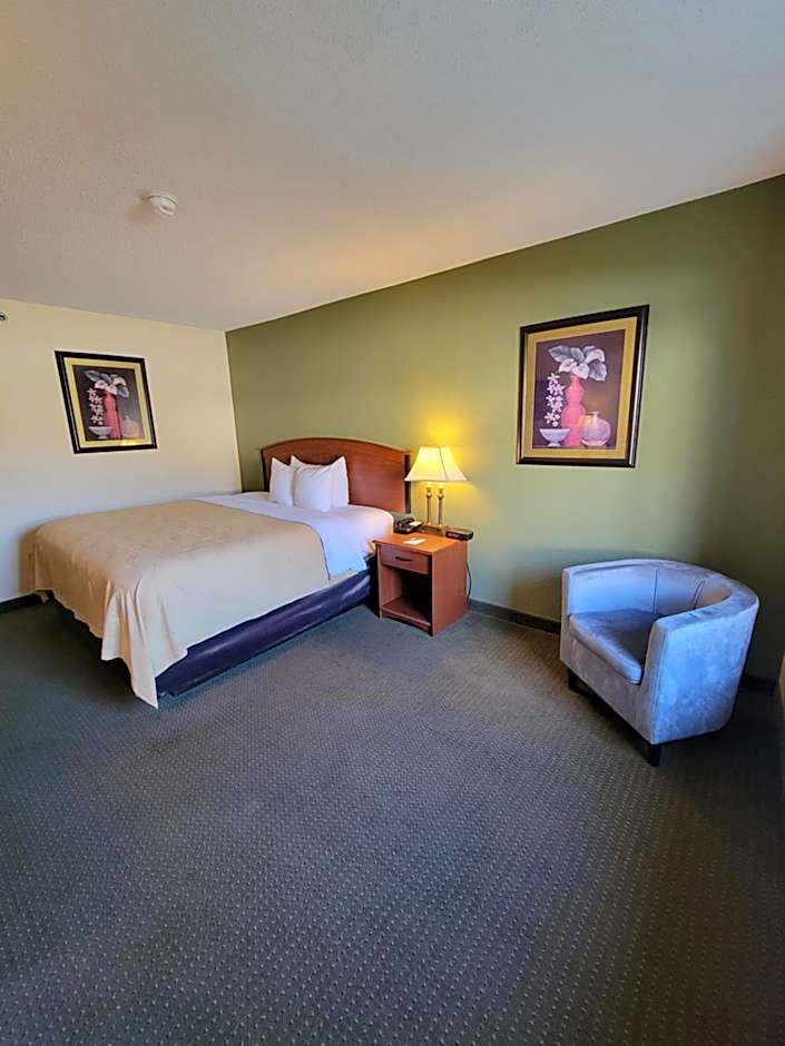 Quality Inn & Suites Prestonsburg next to Mountain Arts Center