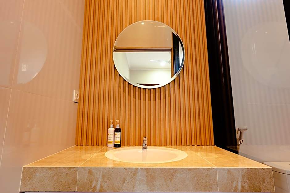 Happy Devi Guesthouse