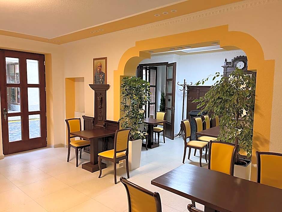 VT6 House & Restaurant