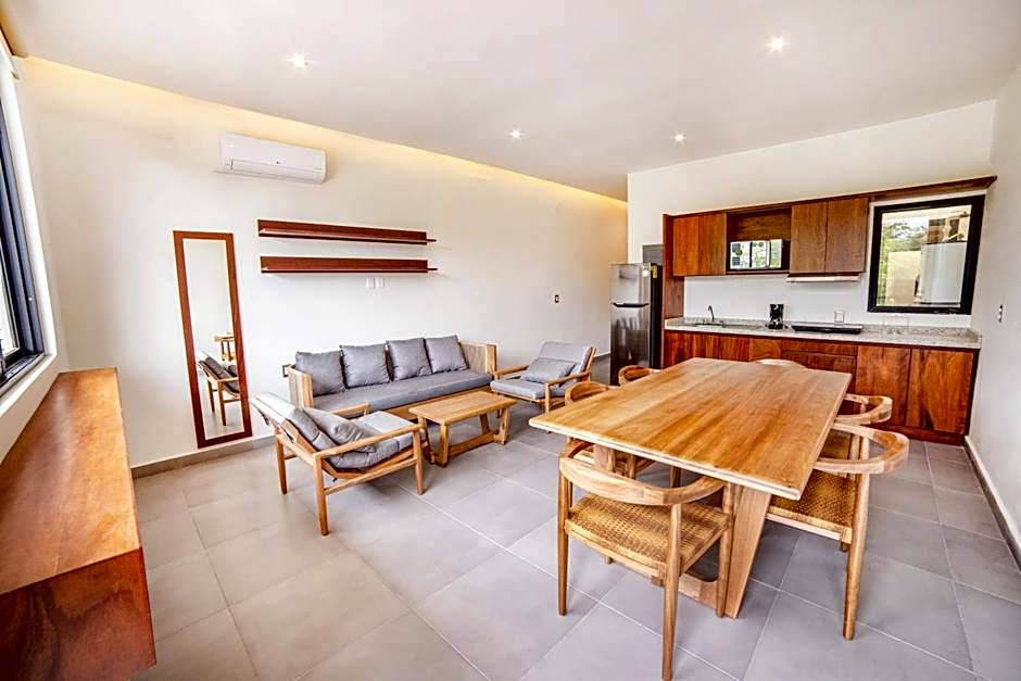Deluxe Apartments Azure