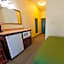 Country Inn & Suites by Radisson, St. Cloud East, MN
