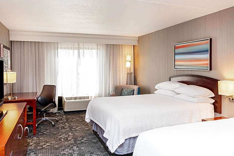 Courtyard by Marriott Bloomington