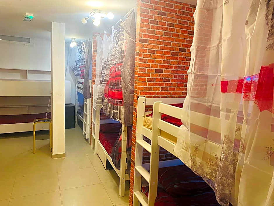Hostel OT