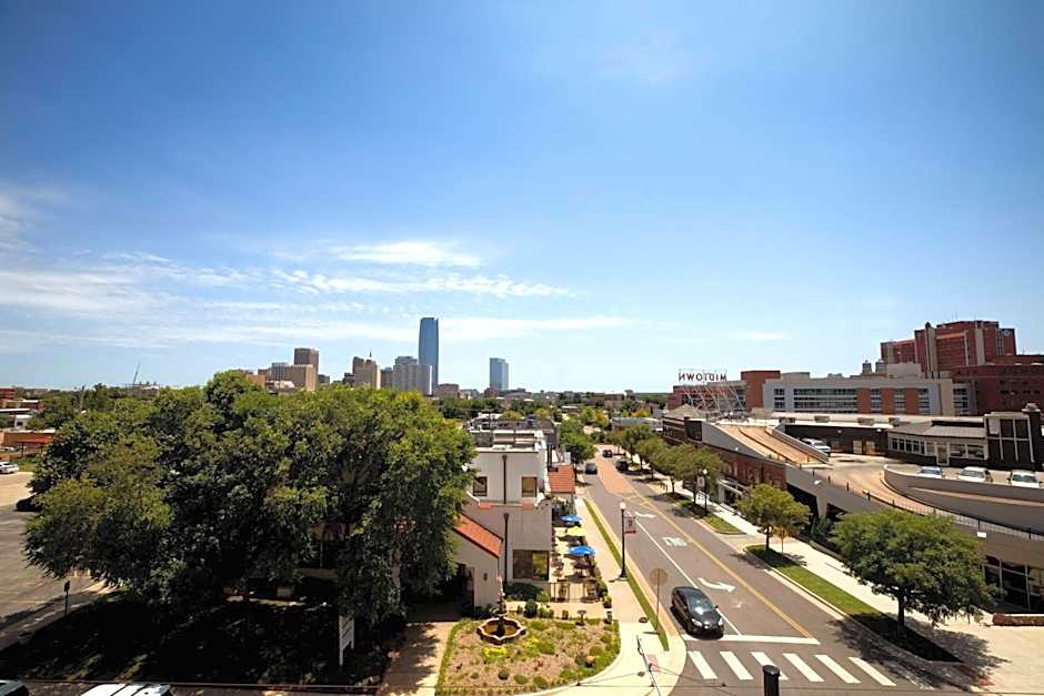 Ambassador Hotel Oklahoma City, Autograph Collection by Marriott