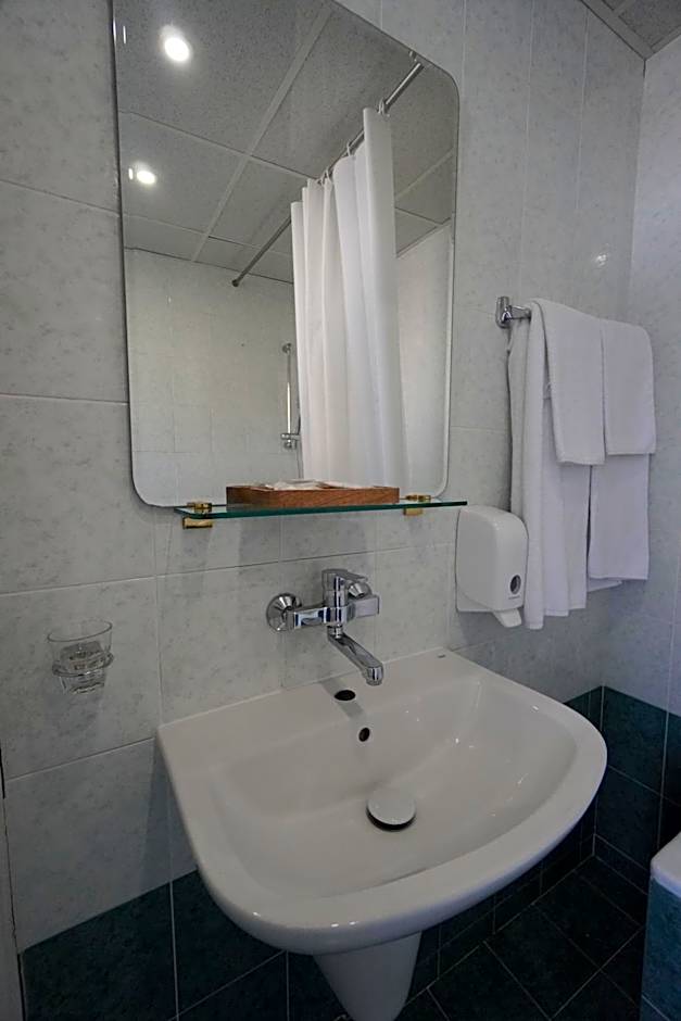 Jeweller Hotel