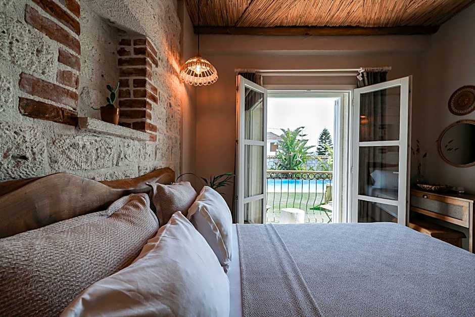 Lika Alacati