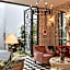 THE LUNA - Boutique Hotel