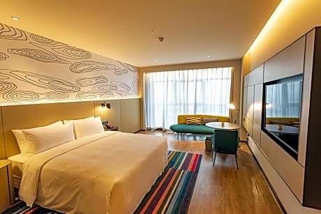 King Room with City View