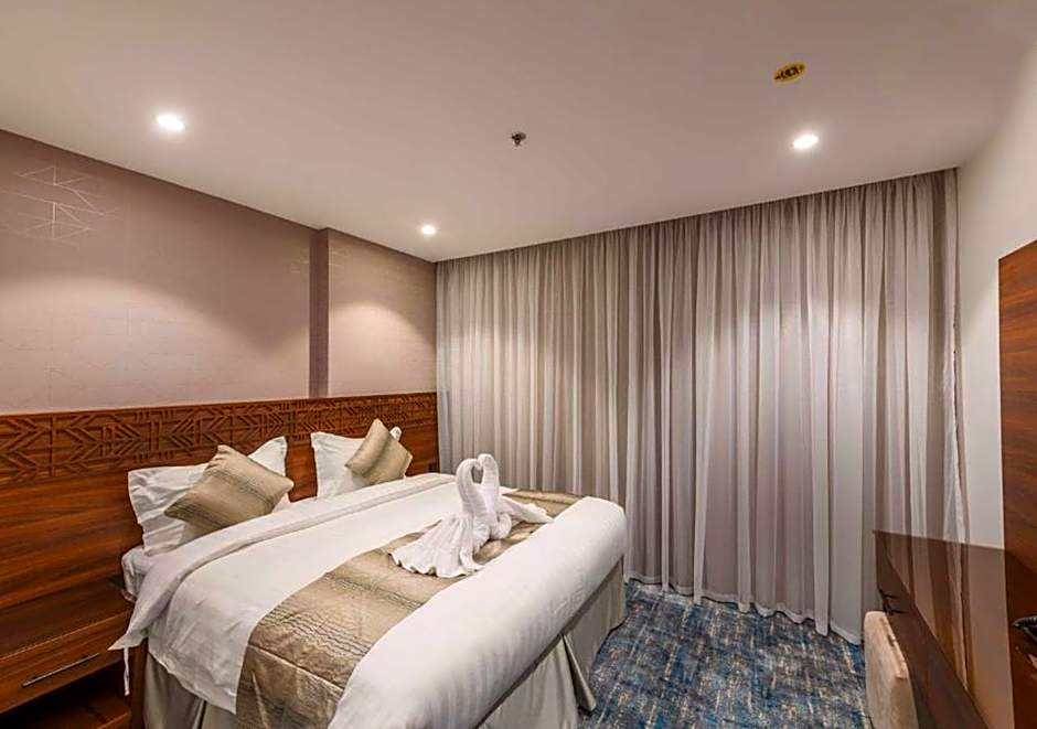 Manazel Al Zaireen Hotel