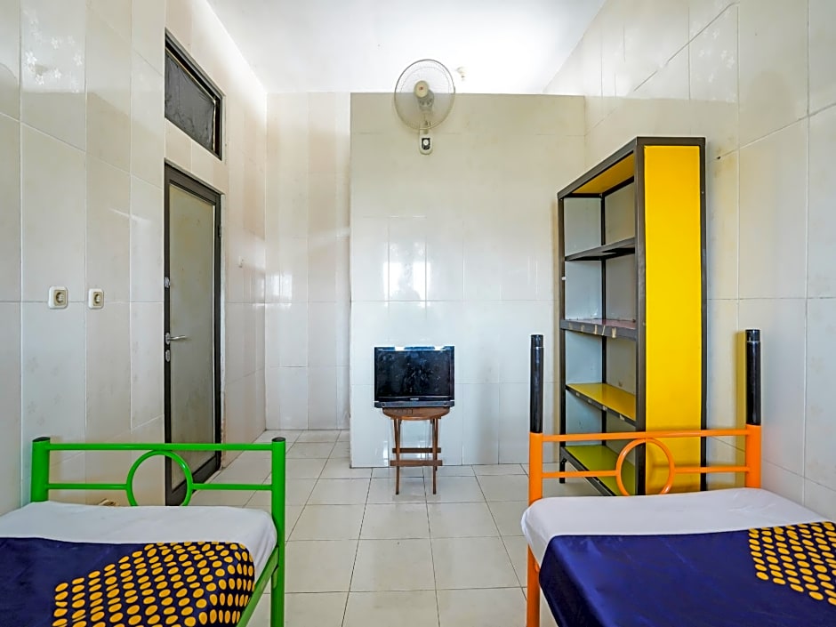 OYO Life 91856 Griya Gedangan Syariah