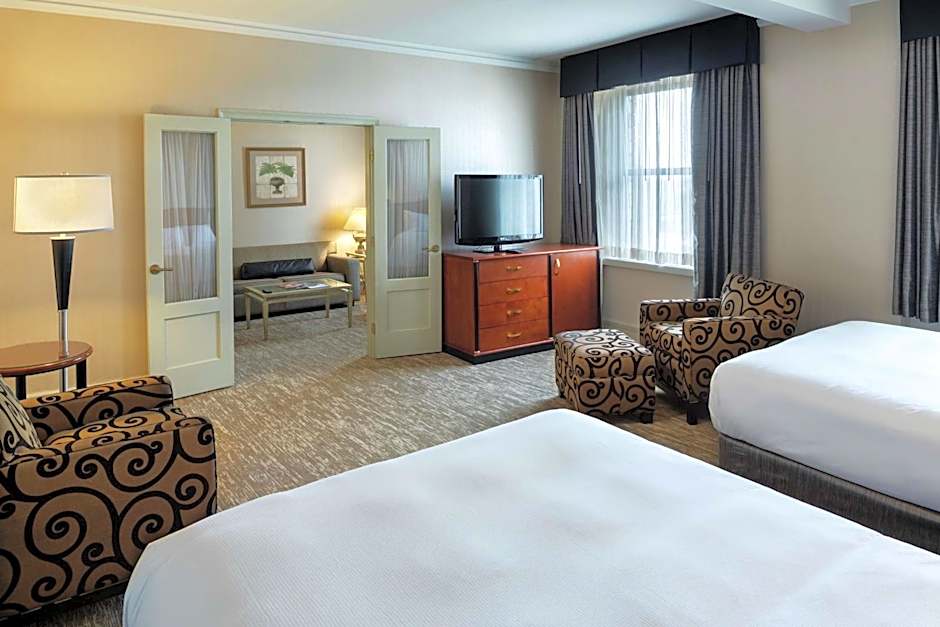 Hilton Cincinnati Netherland Plaza