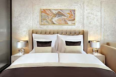 Double Room with Private Whirlpool