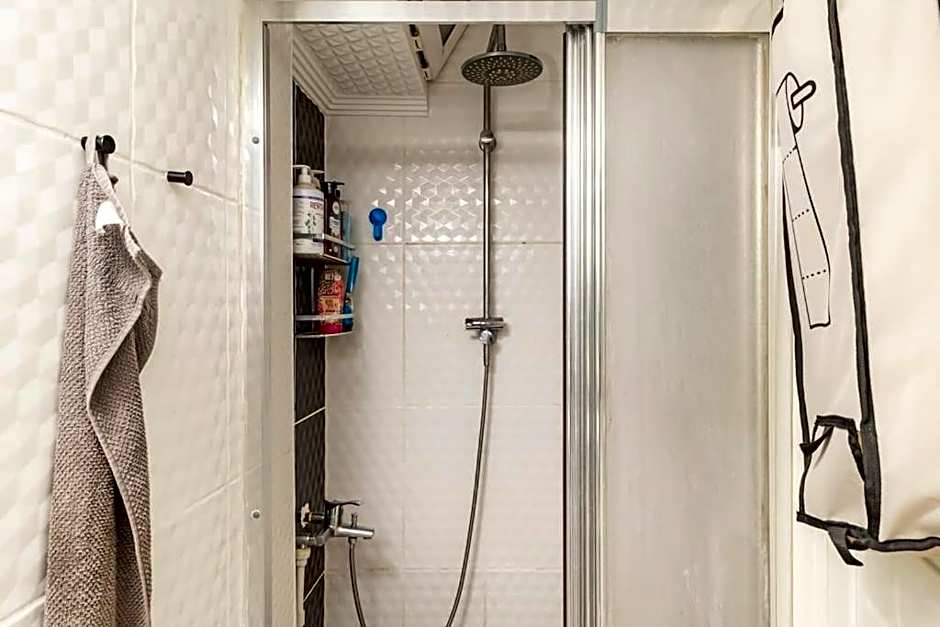 Konak, Tarihi asansöre yakın Tüm daire