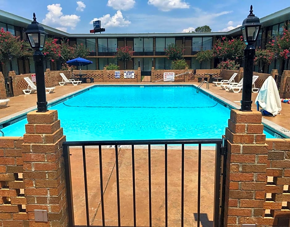 Best Western Greenville Airport