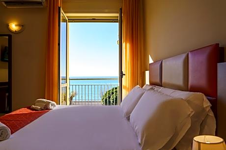 Hotel Tirreno