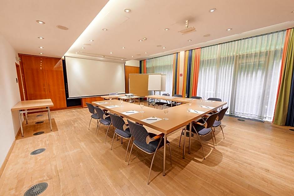 PLAZA INN Stuttgart-Ditzingen