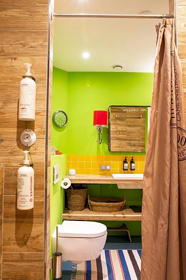 Flo's Atelier - Family studio