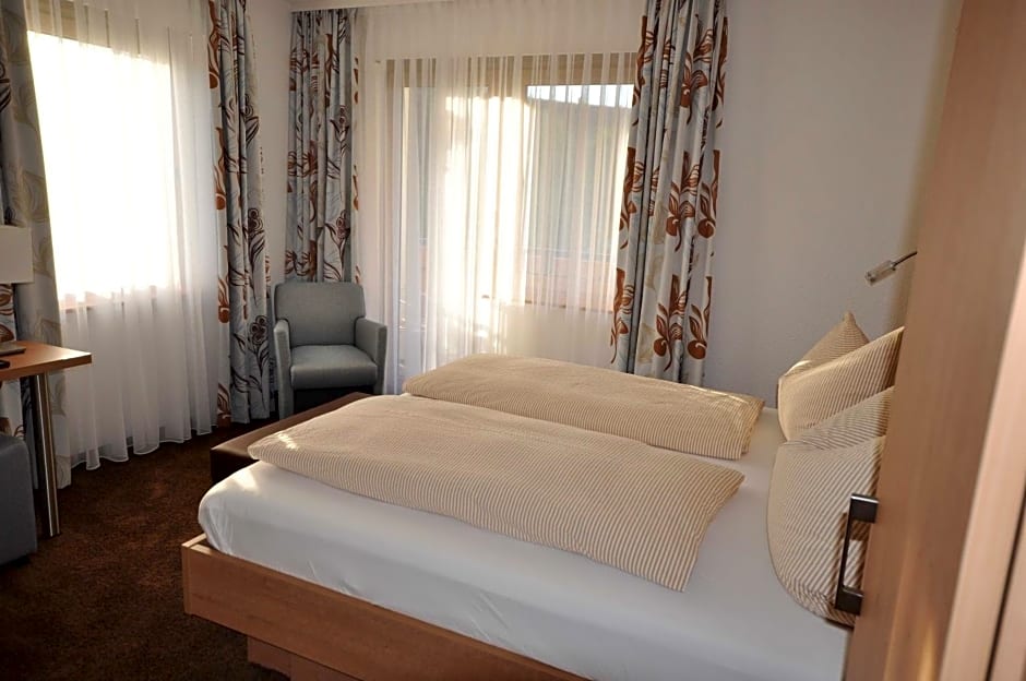 Hotel-Pension-Jasmin