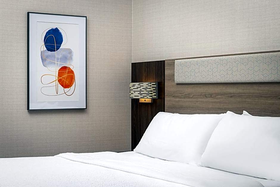 Holiday Inn Express Hotel & Suites Nampa By IHG