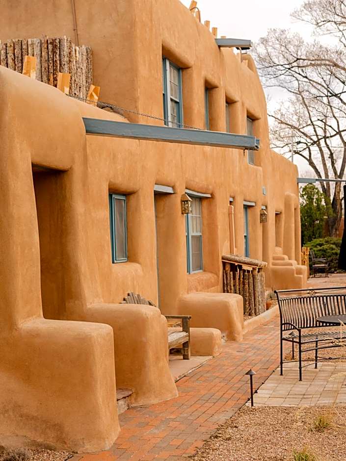 Pueblo Bonito Santa Fe