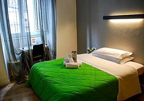 Single - Private Bathroom