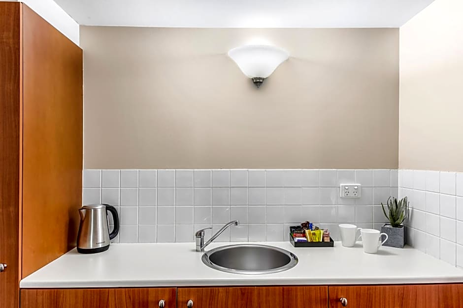 Berry Village Boutique Motel