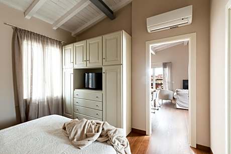 Suite with Spa Bath
