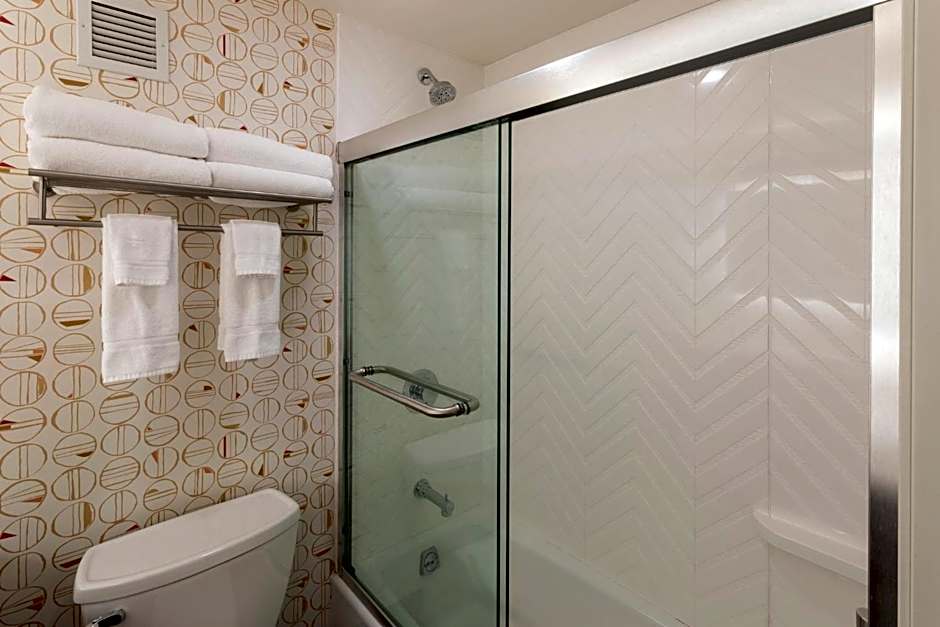 Holiday Inn Marquette by IHG