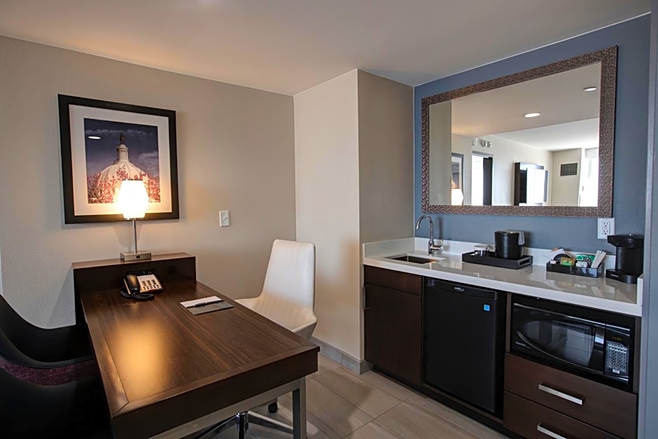 Embassy Suites By Hilton Oklahoma City Northwest