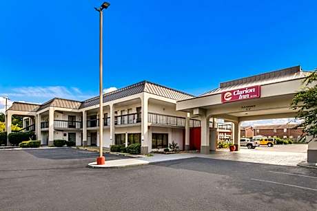Clarion Inn Cleveland near University