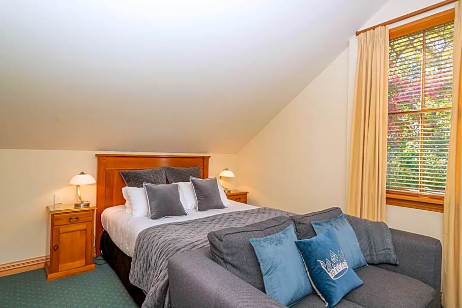 Arrowtown House Boutique Hotel