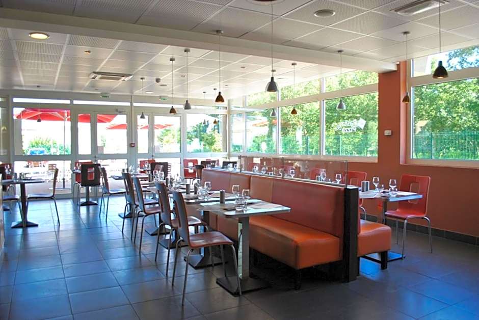 ibis Loriol Le Pouzin
