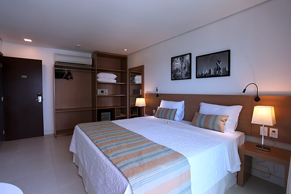 Photo 1 of 4 of Luxury, City View