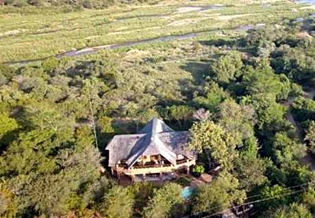 Kruger Riverside Lodge