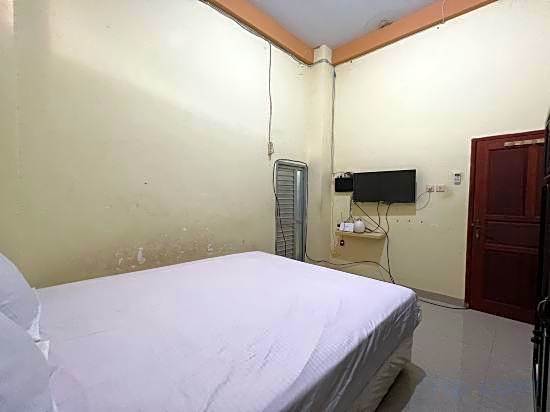 Hotel O Kost Naura