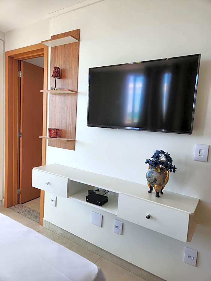 Apto frente mar 3 suites Castelhanos ES