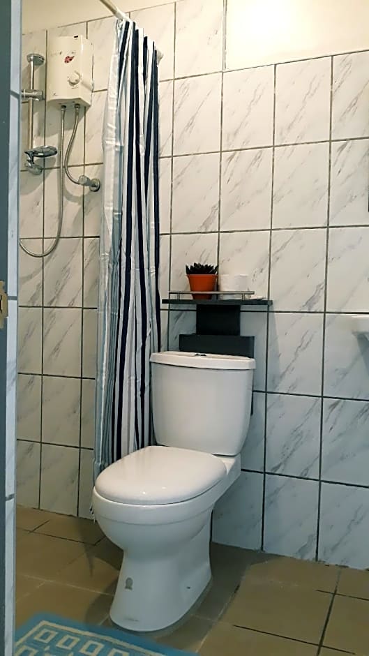 Hotel Sisters Inn Moalboal - Cebu Philippines