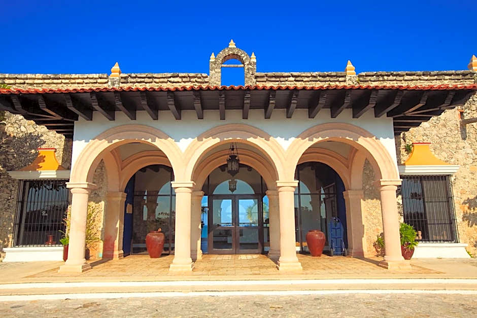 Hotel Tucan Siho Playa