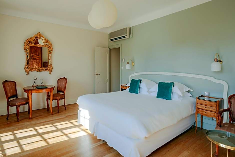 Hôtel De La Poste & Du Lion D'or