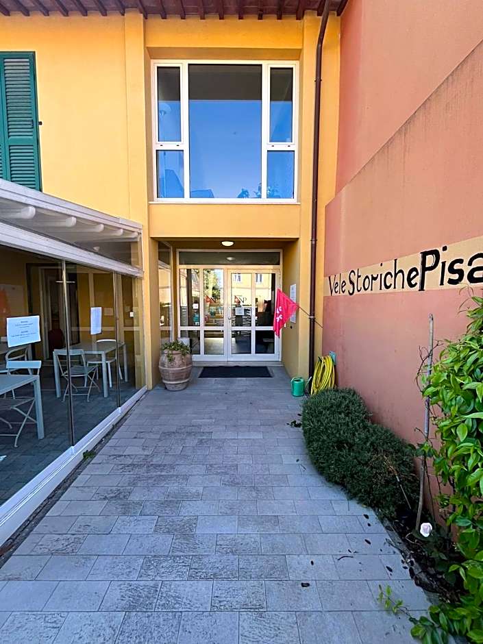 Vele Storiche Pisane - free private parking
