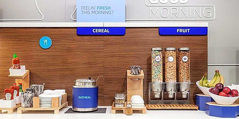 Holiday Inn Express and Suites Dahlonega - University Area By IHG